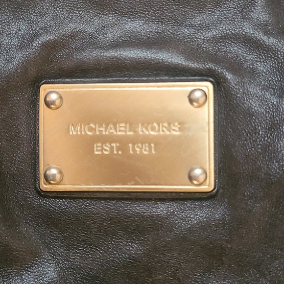 Michael Kors leather tote - Picture 3 of 4